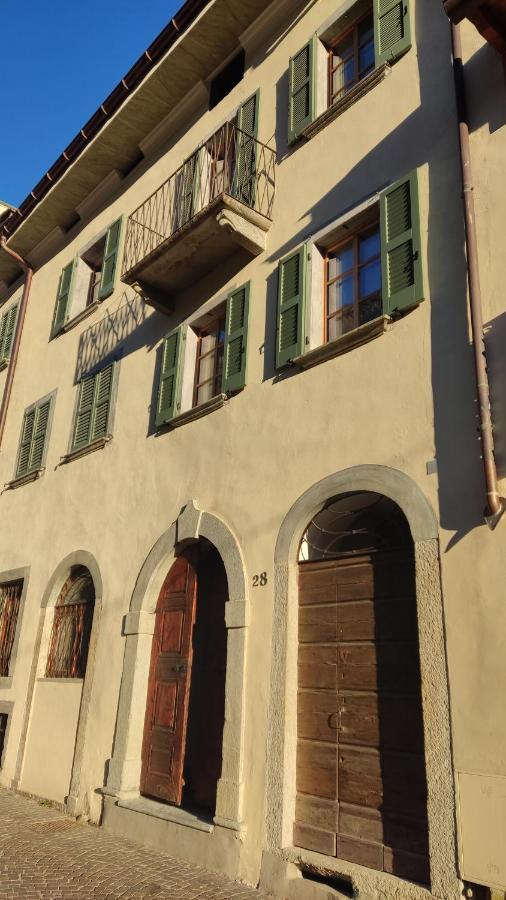 Pietra Viva - Casa Per Vacanze Chiavenna Luaran gambar